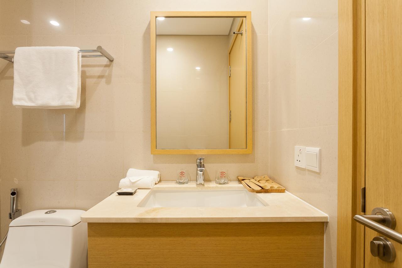 The Ocean Apartment Idcwh B602 Da Nang Exteriör bild